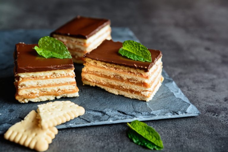 Menaž Keks Torta