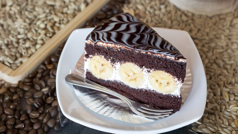 Čoko banana torta – Menaž desert koji svi mogu da naprave