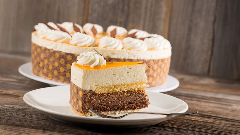 Kenedi Menaž torta – klasik koji osvaja za Uskrs